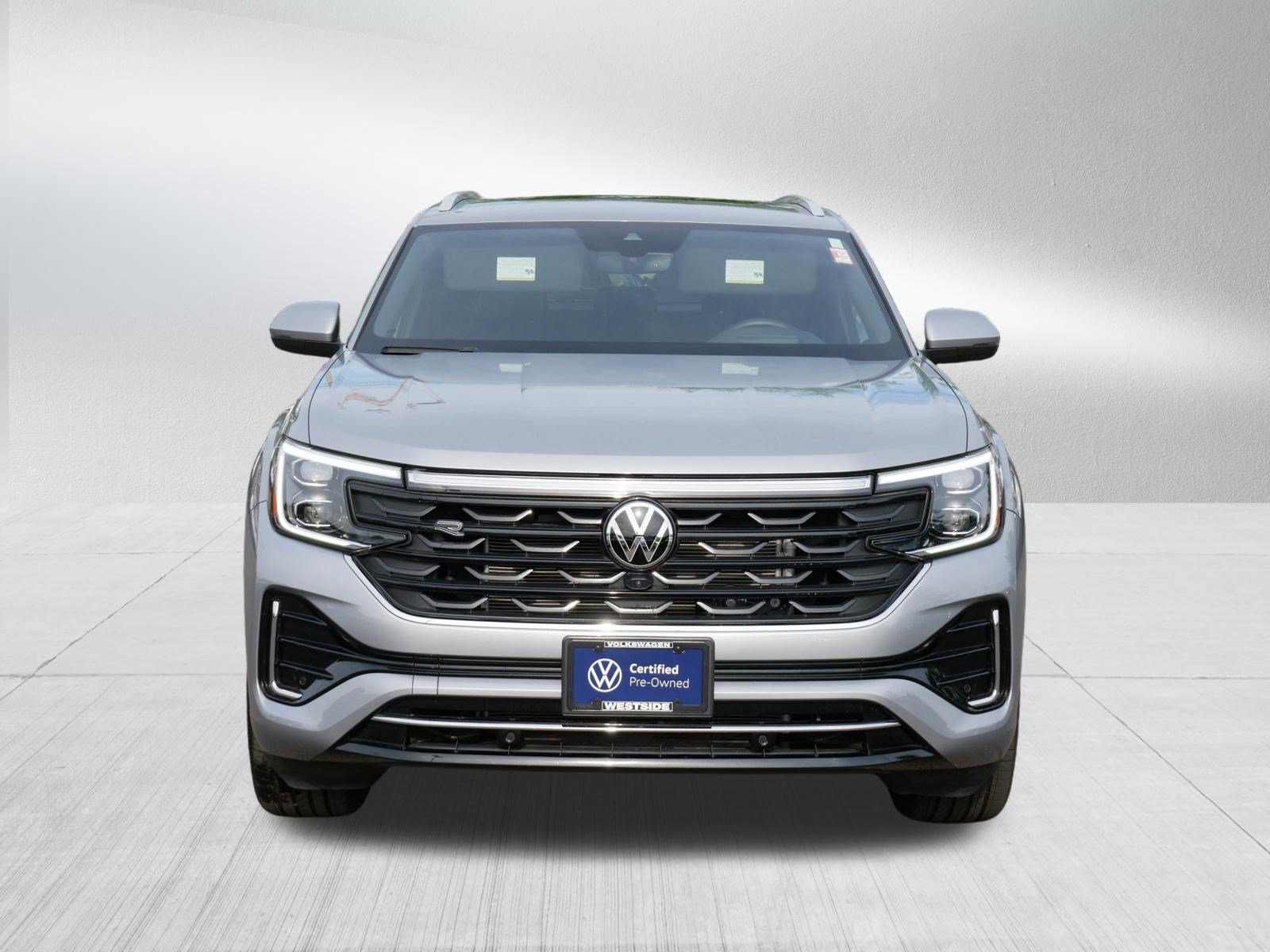 Certified 2025 Volkswagen Atlas Cross Sport SEL Premium R-Line AWD/4WD image 2