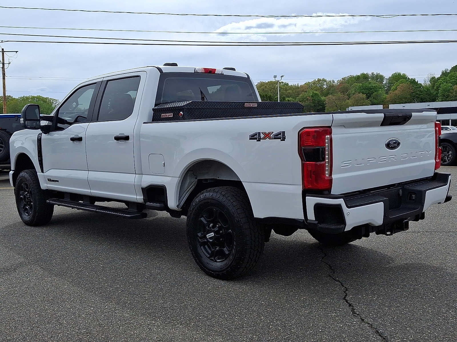 Used 2023 Ford F250 XL w/ STX Appearance Package AWD/4WD image 4