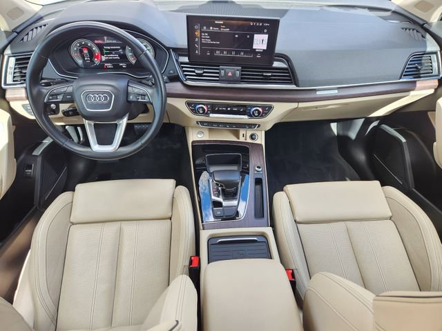 Used 2021 Audi Q5 Prestige image 24