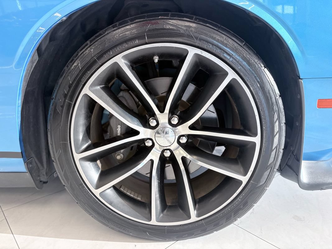 Used 2016 Dodge Challenger R/T Scat Pack w/ Leather Interior Group RWD image 42