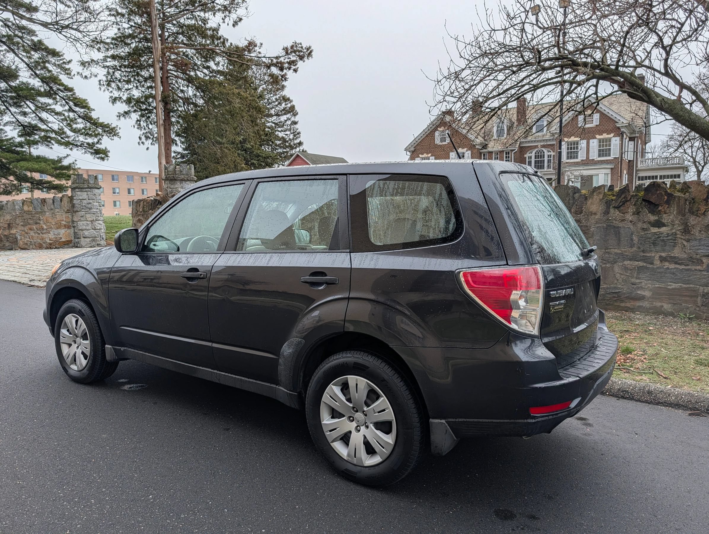 Used 2010 Subaru Forester 2.5X AWD/4WD image 2