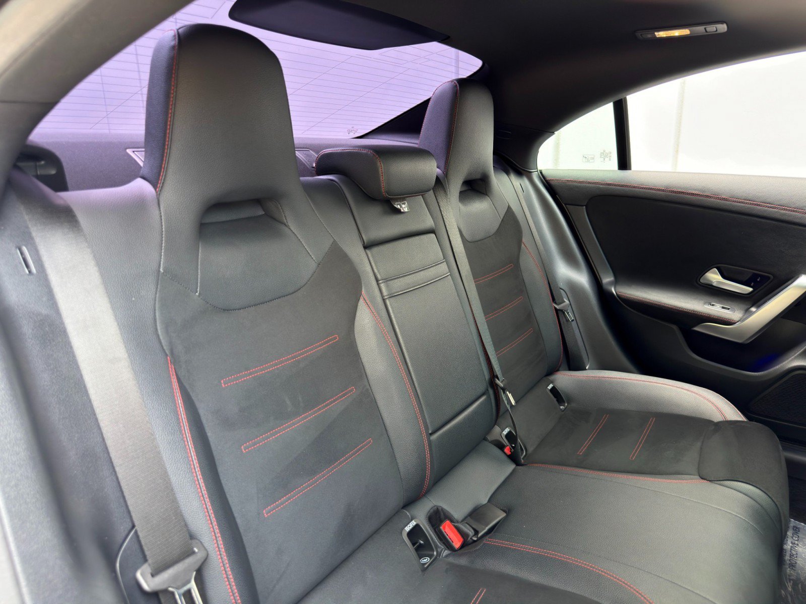 Used 2024 Mercedes-Benz CLA 250 w/ AMG Night Package image 38
