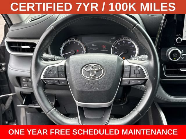 Used 2023 Toyota Highlander LE AWD/4WD image 18