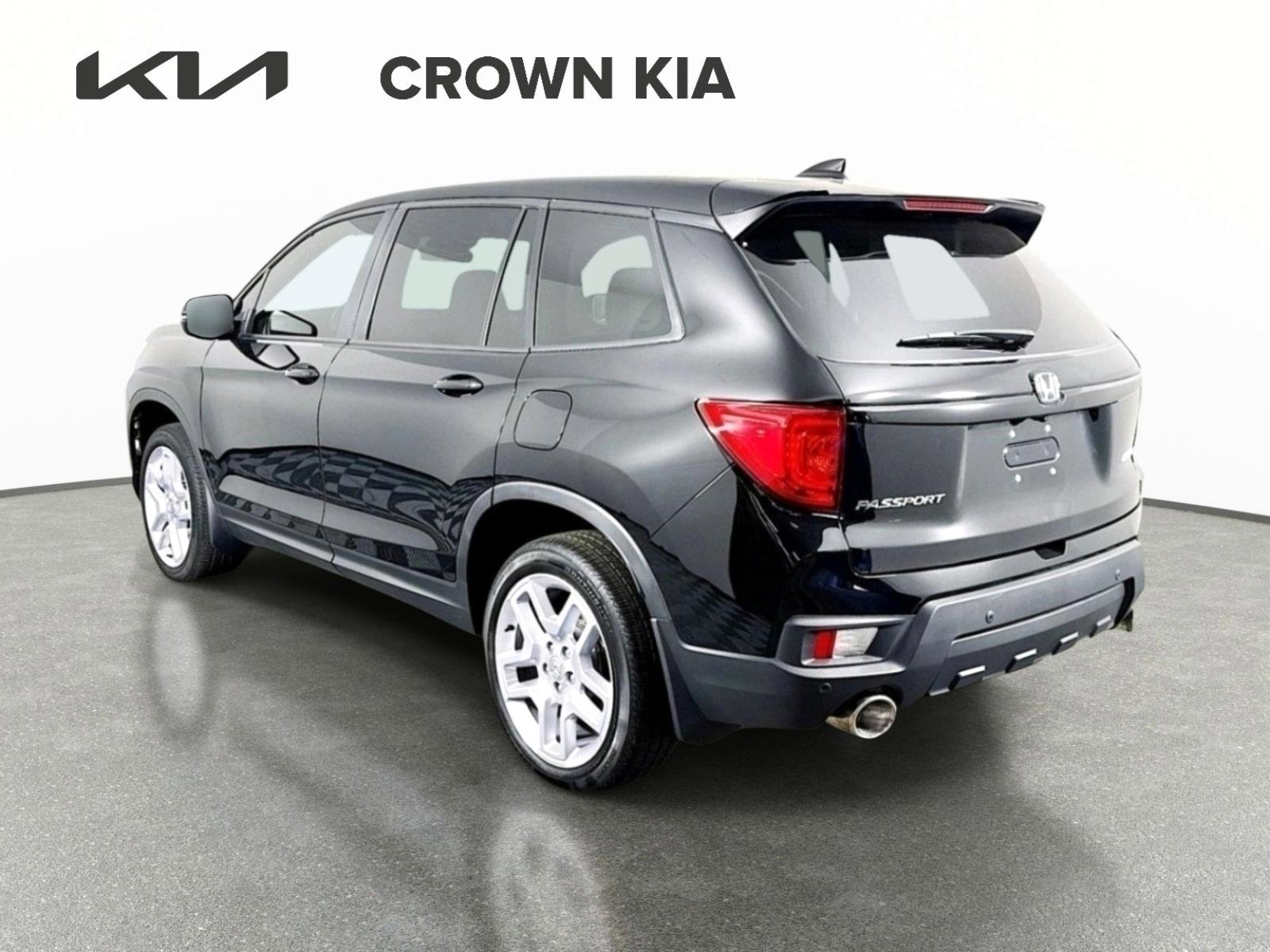 Used 2025 Honda Passport EX-L image 8