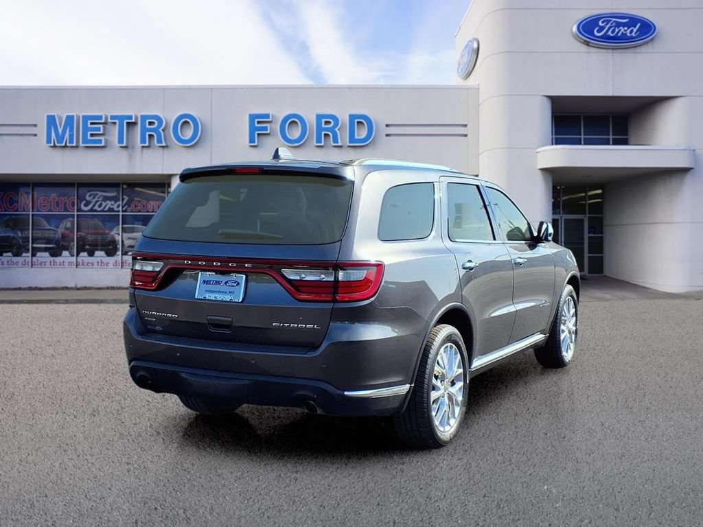 Used 2015 Dodge Durango Citadel w/ Technology Group AWD/4WD image 3
