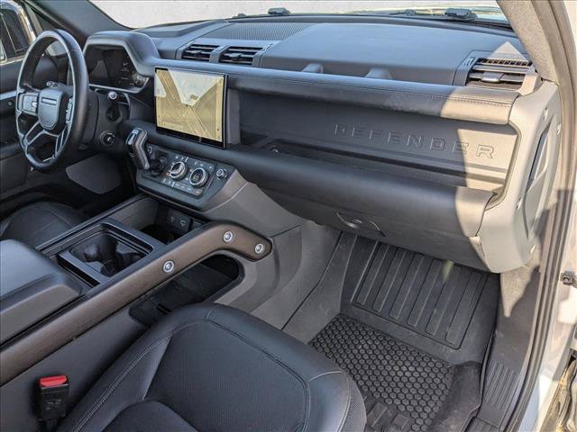 Used 2023 Land Rover Defender 130 X AWD/4WD image 18