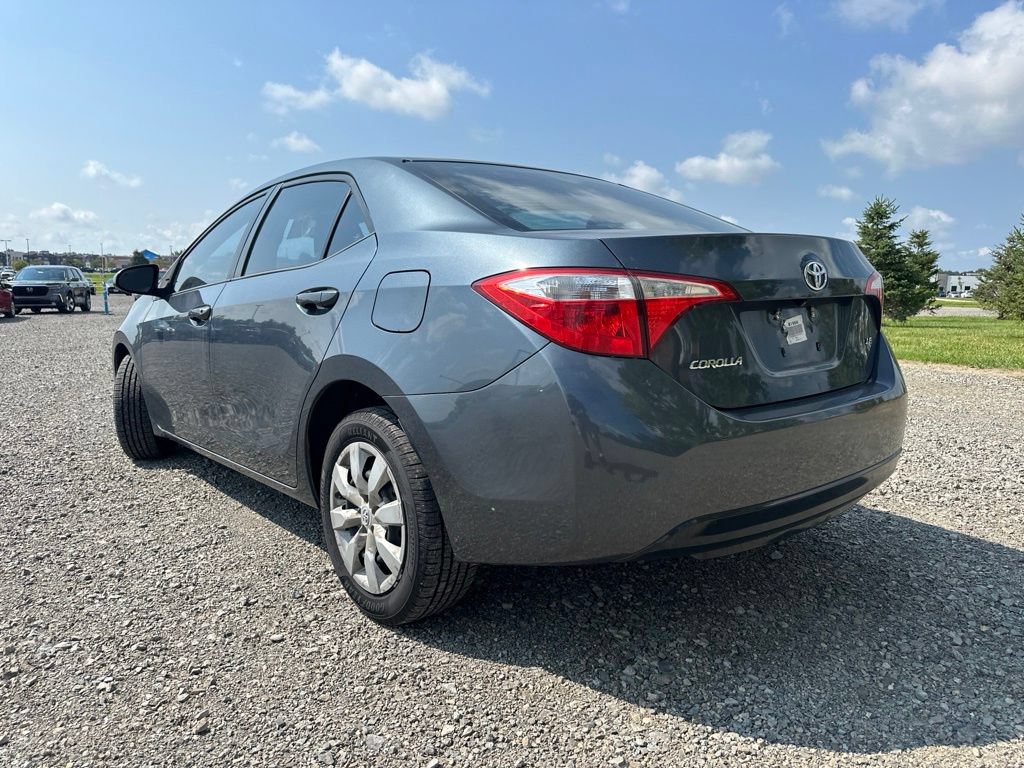 Used 2016 Toyota Corolla LE FWD image 7