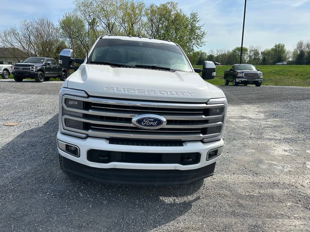 Used 2025 Ford F250 Platinum w/ Platinum Plus Package image 17
