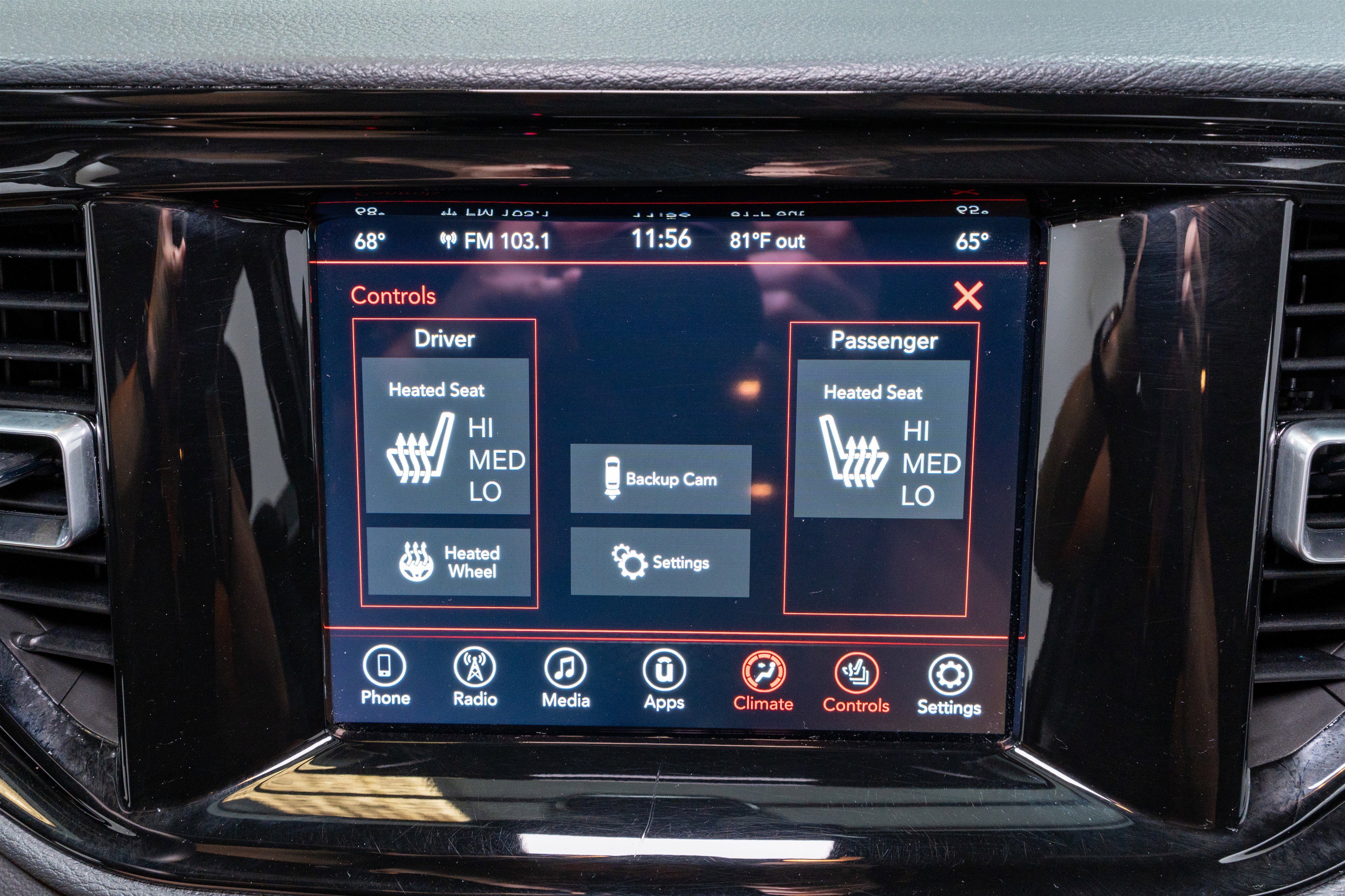 Used 2023 Dodge Durango SXT image 18