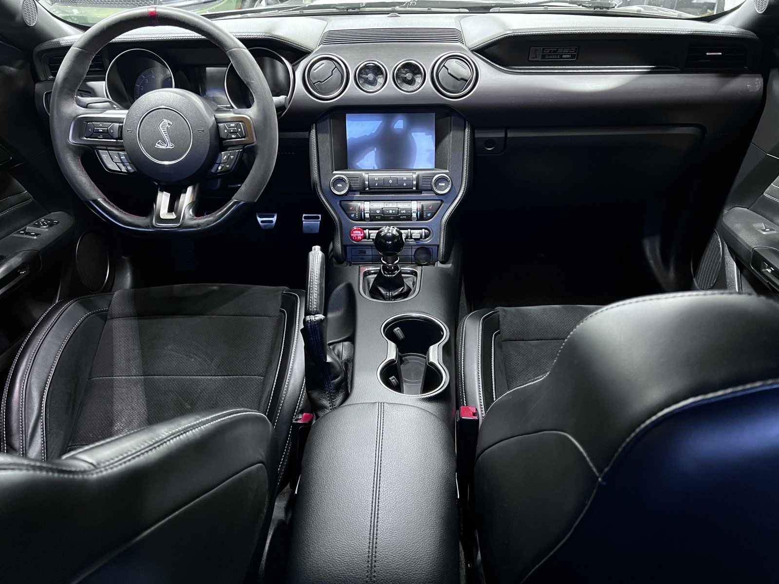 Used 2016 Ford Mustang Shelby GT350 w/ Technology Package image 12