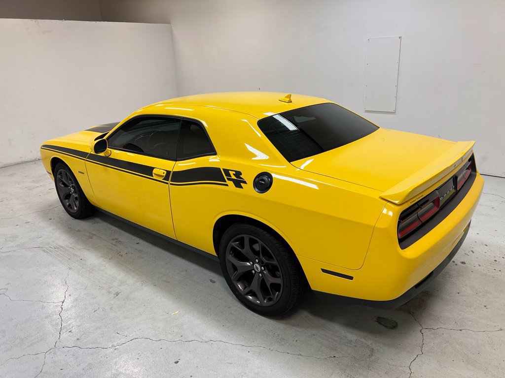 Used 2018 Dodge Challenger R/T Plus RWD image 4