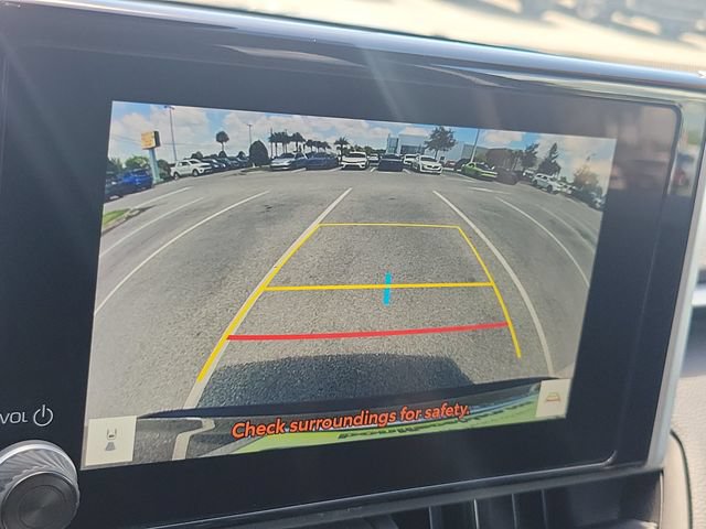 Used 2025 Toyota RAV4 XLE FWD image 25