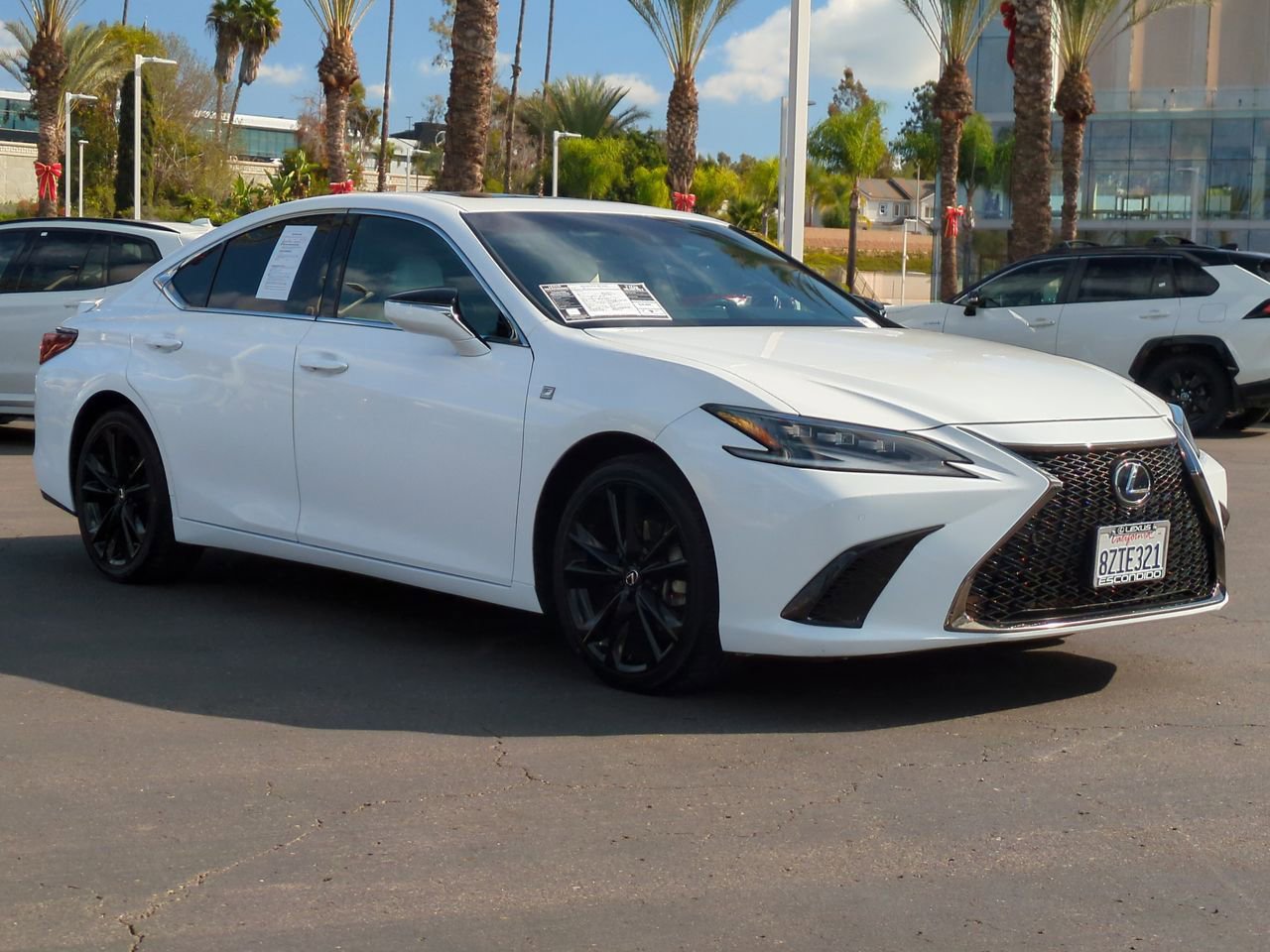Used 2022 Lexus ES 350 F Sport image 3