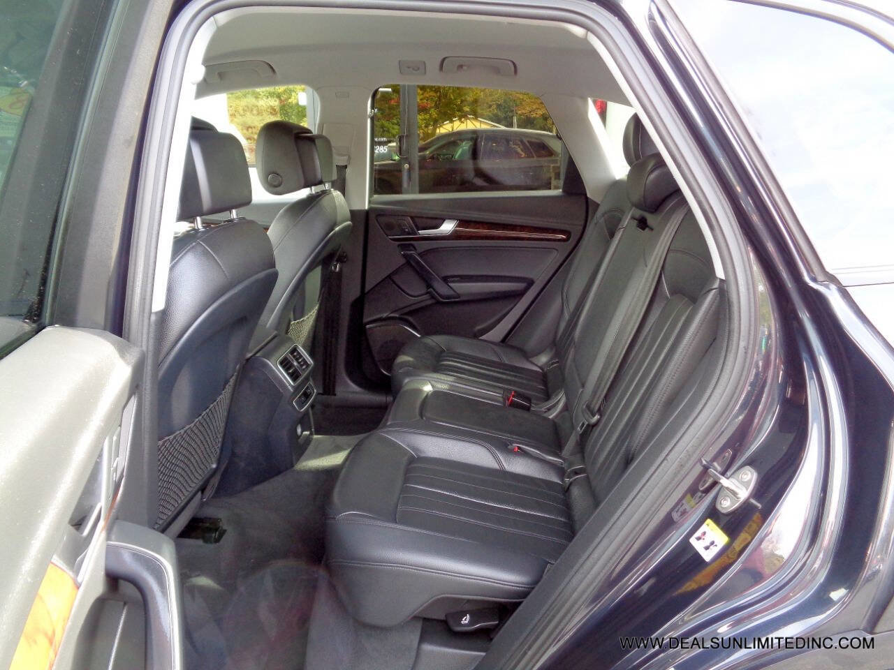 Used 2018 Audi Q5 2.0T Premium AWD/4WD image 17