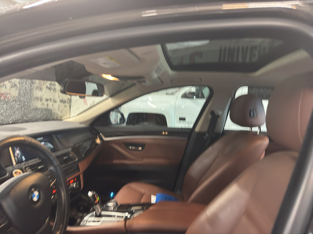 Used 2015 BMW 528i Sedan RWD image 9