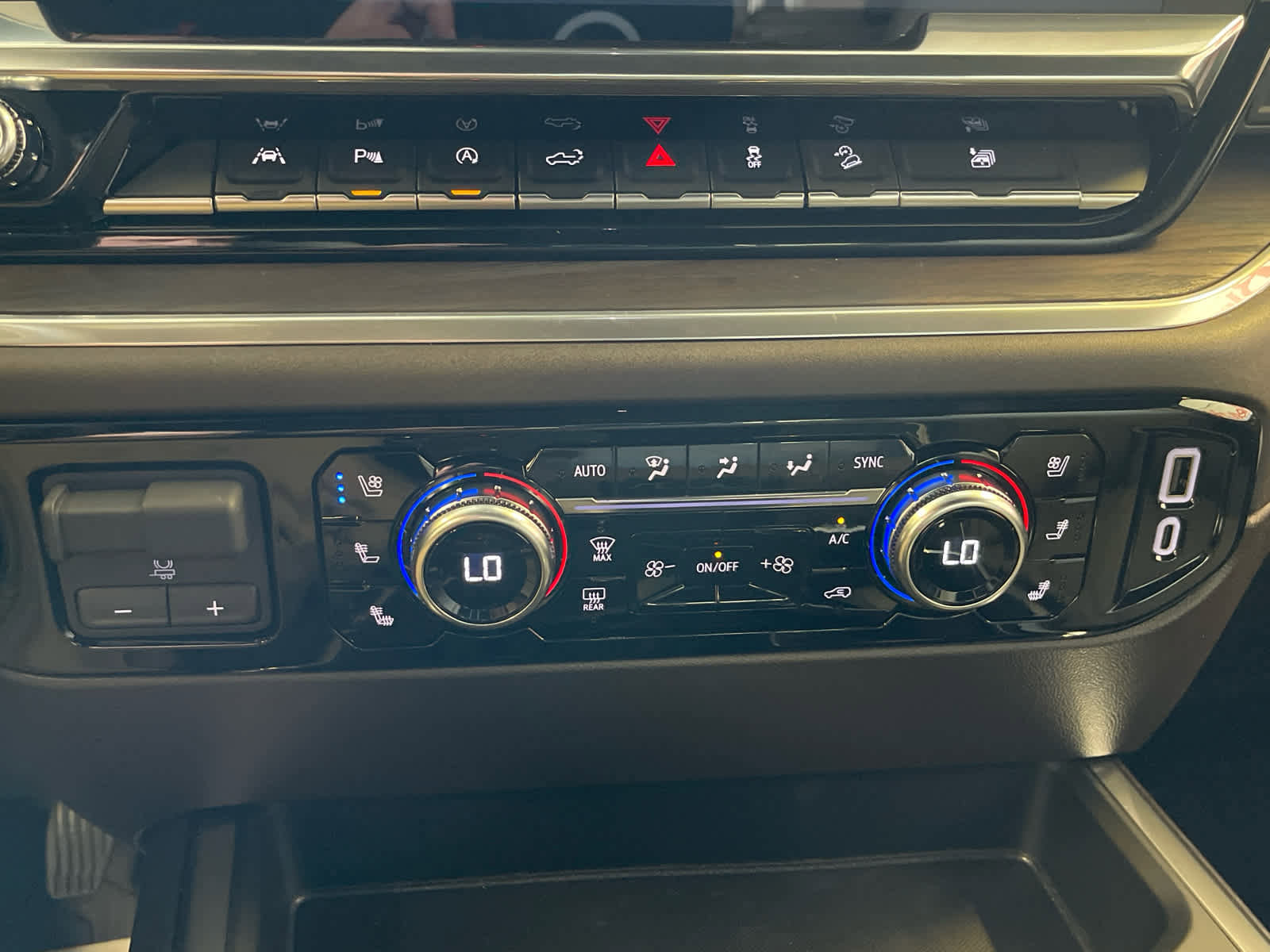 New 2026 GMC Sierra 1500 SLT w/ SLT Premium Plus Package image 53