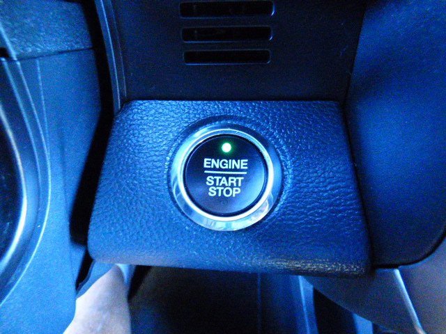 Used 2022 Ford F350 Platinum image 37