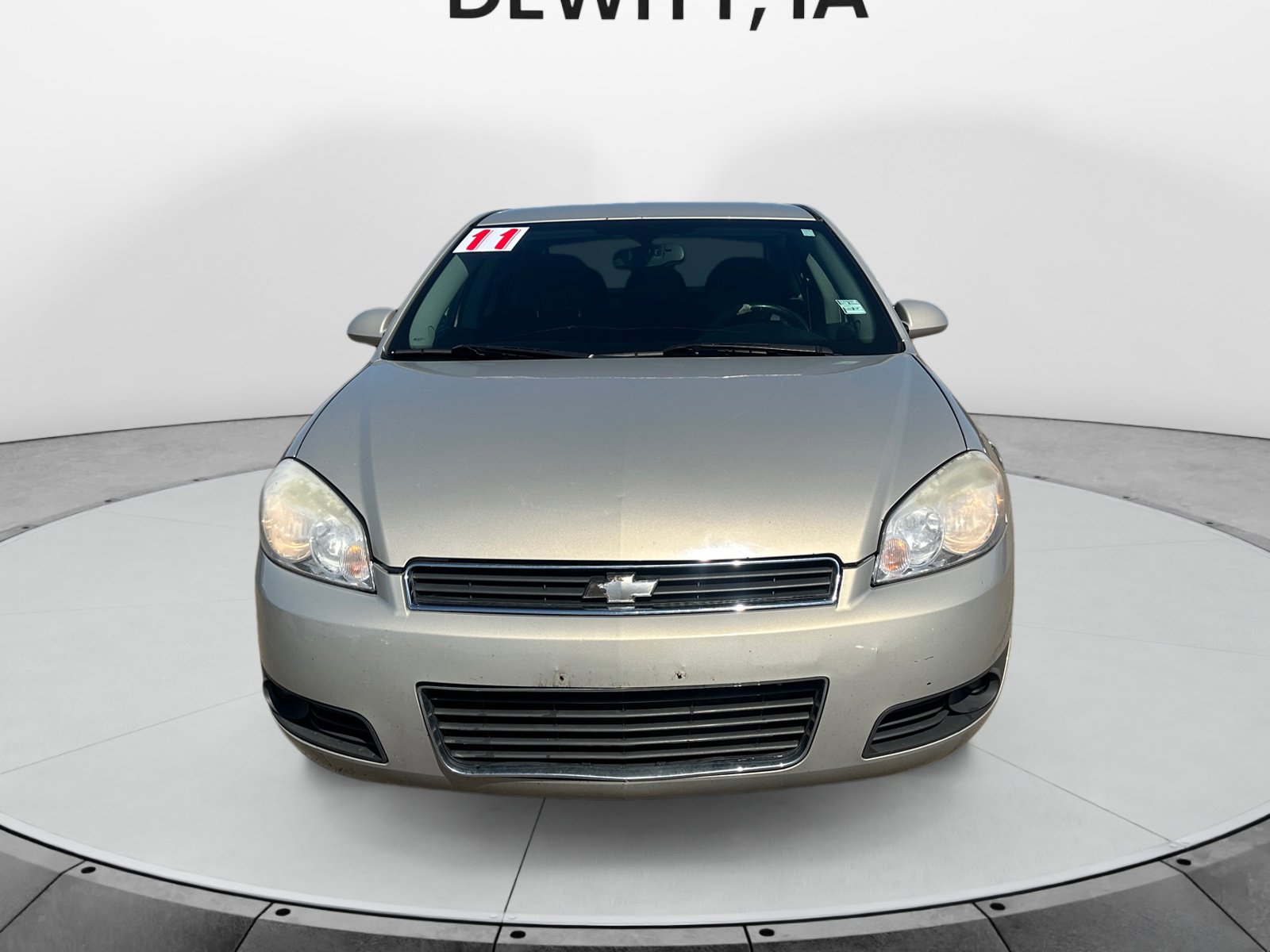 Used 2011 Chevrolet Impala LT FWD image 8
