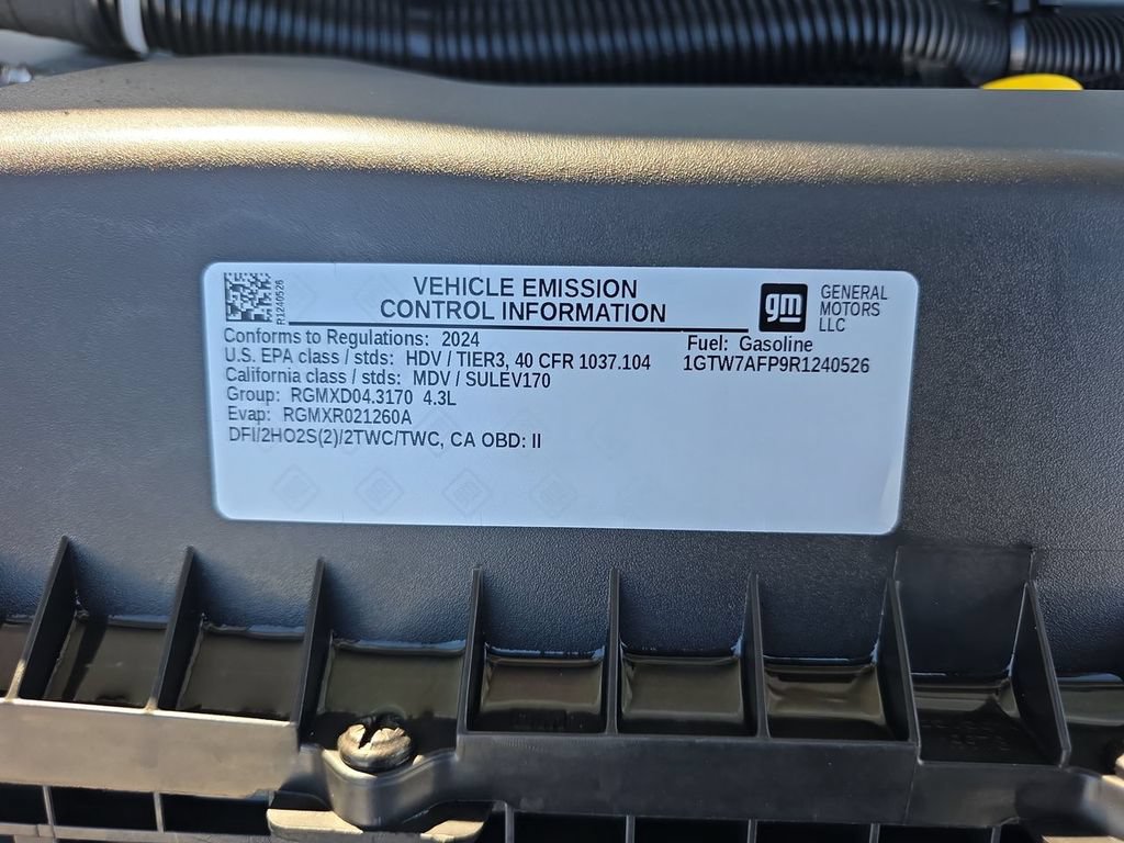 Used 2024 GMC Savana 2500 w/ Driver Convenience Package RWD image 34