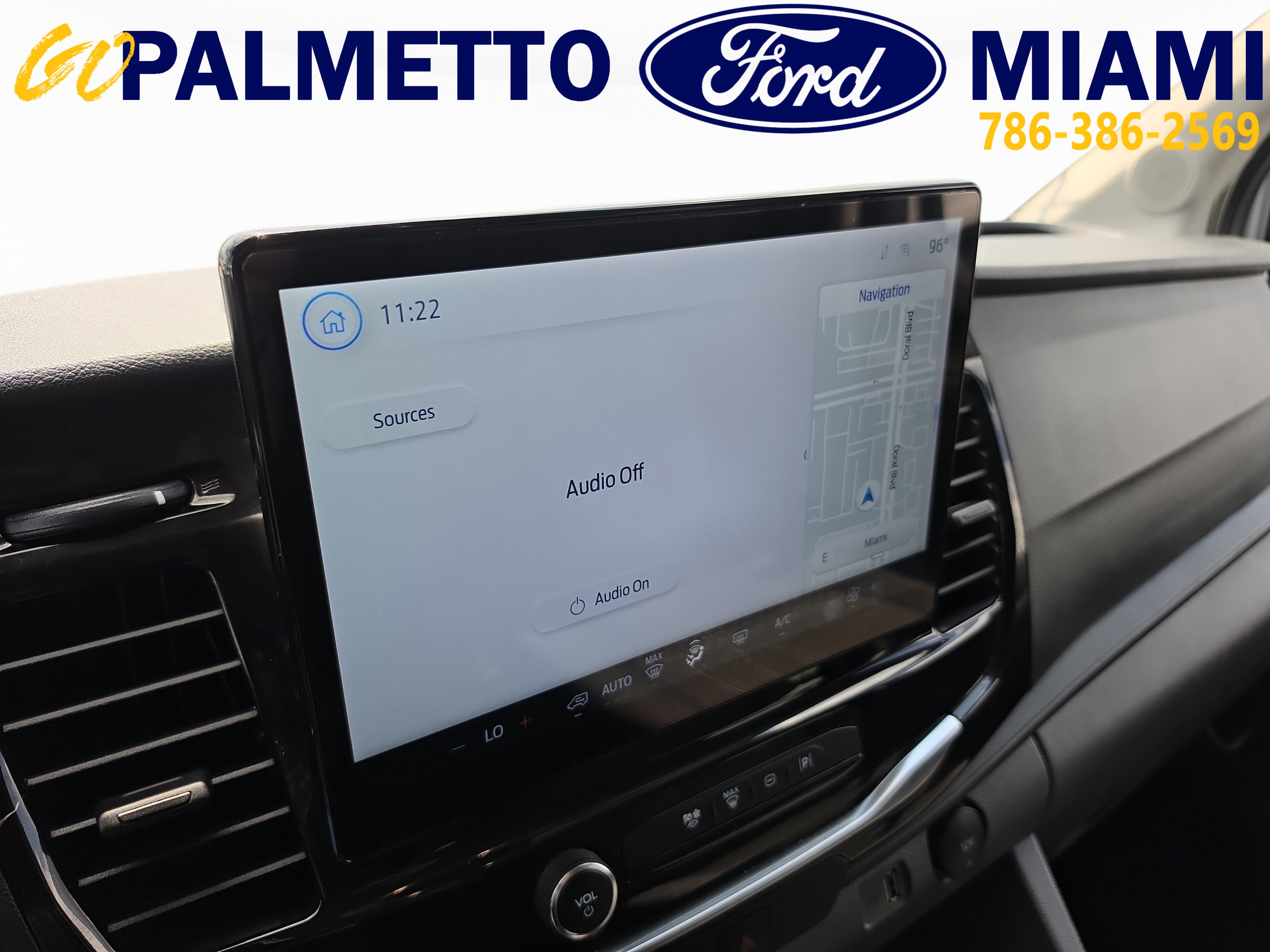 Used 2024 Ford Transit 350 XLT RWD image 19