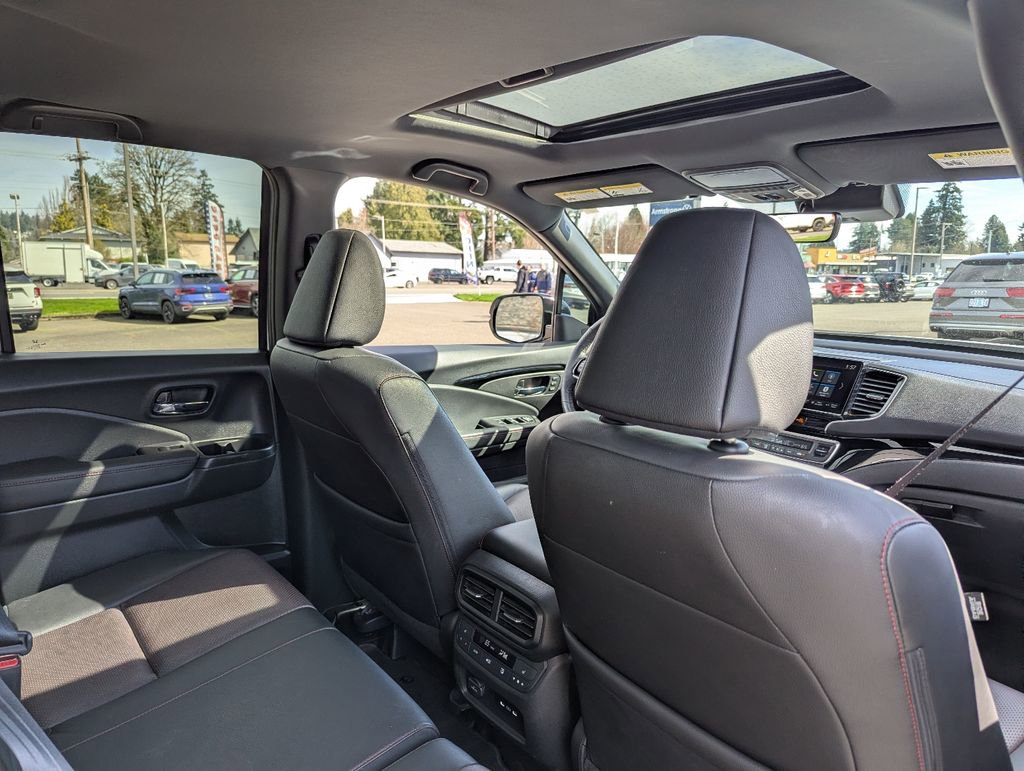 Used 2024 Honda Ridgeline Black Edition image 36