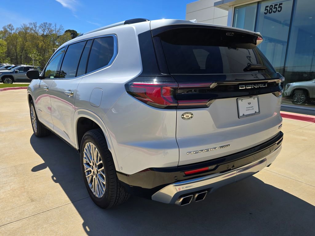 Used 2025 GMC Acadia Denali w/ Super Cruise Package image 4