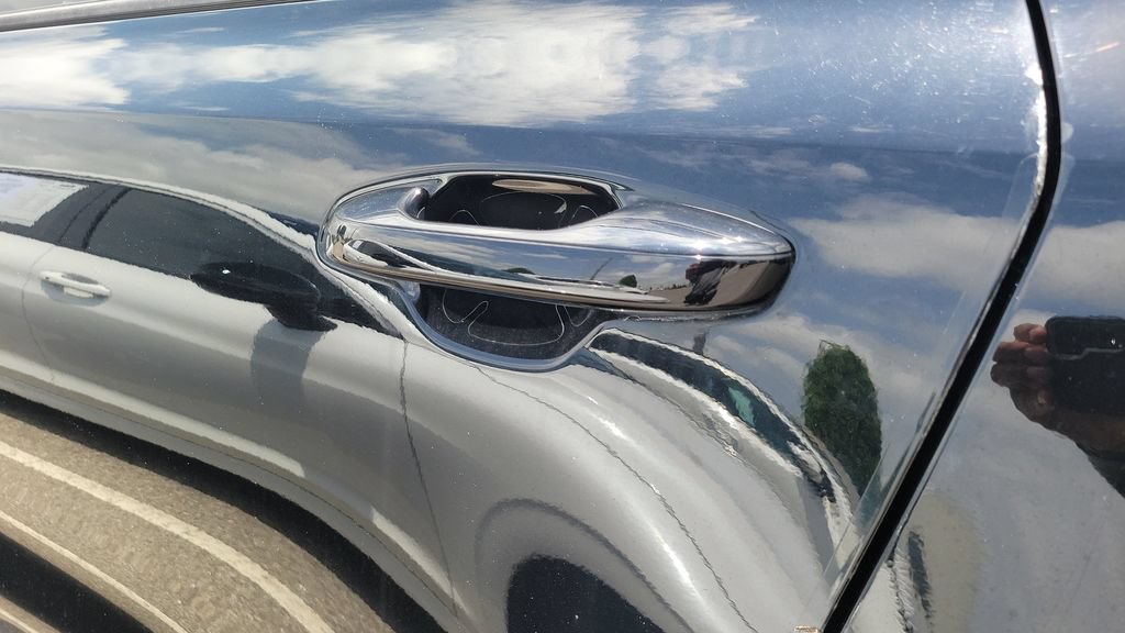 Used 2021 Kia Sorento S w/ Panoramic Sunroof Package FWD image 11