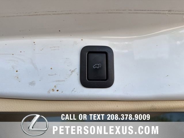 Used 2017 Toyota Highlander XLE FWD image 21