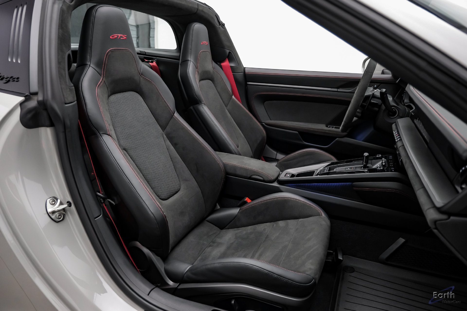 Used 2025 Porsche 911 Targa 4 GTS AWD/4WD image 61