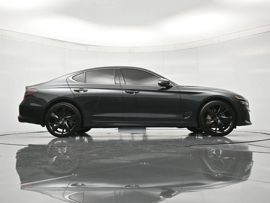 Used 2022 Genesis G70 3.3T RWD image 41