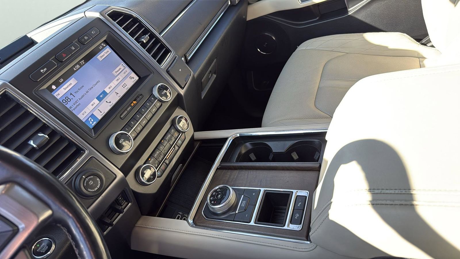 Used 2019 Ford Expedition Max Platinum image 21