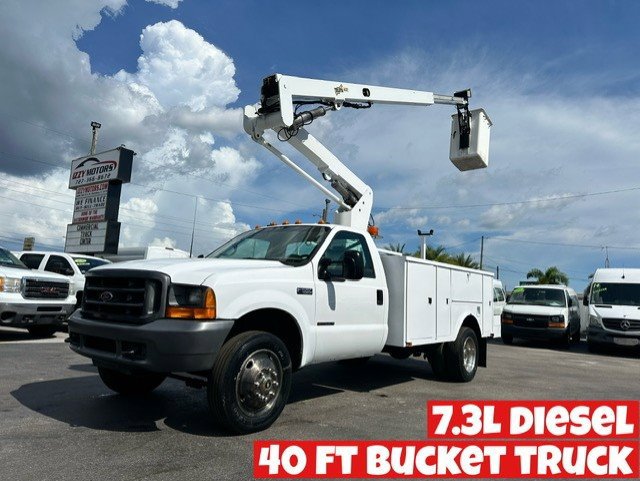Used 2000 Ford F550 2WD Regular Cab Super Duty image 1