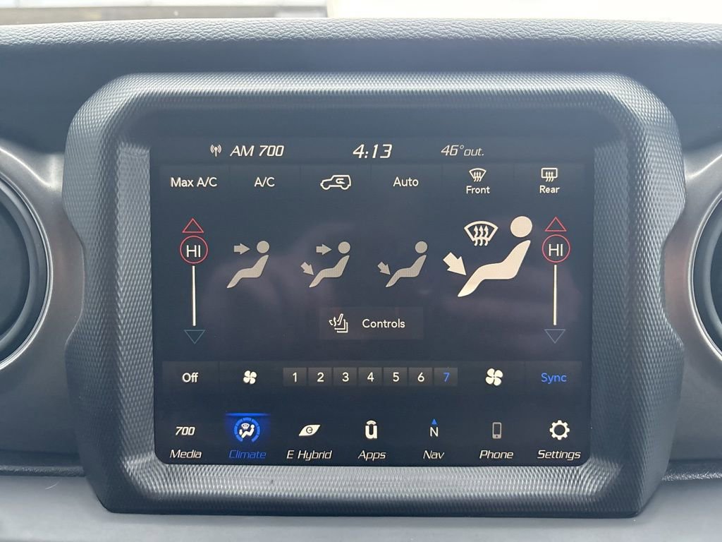 Used 2023 Jeep Wrangler Unlimited w/ Cold Weather Group image 36