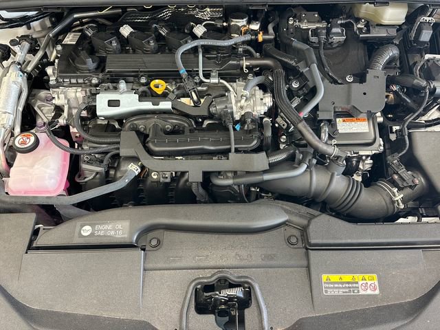 Used 2025 Toyota Prius Plug-In Hybrid image 28