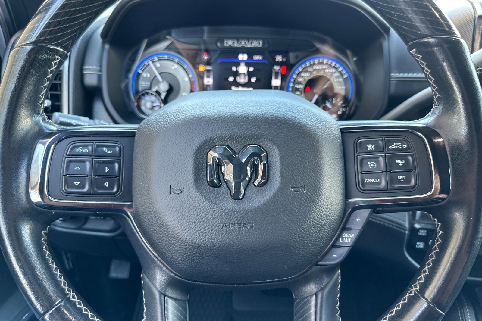 Used 2022 RAM 2500 Limited image 23