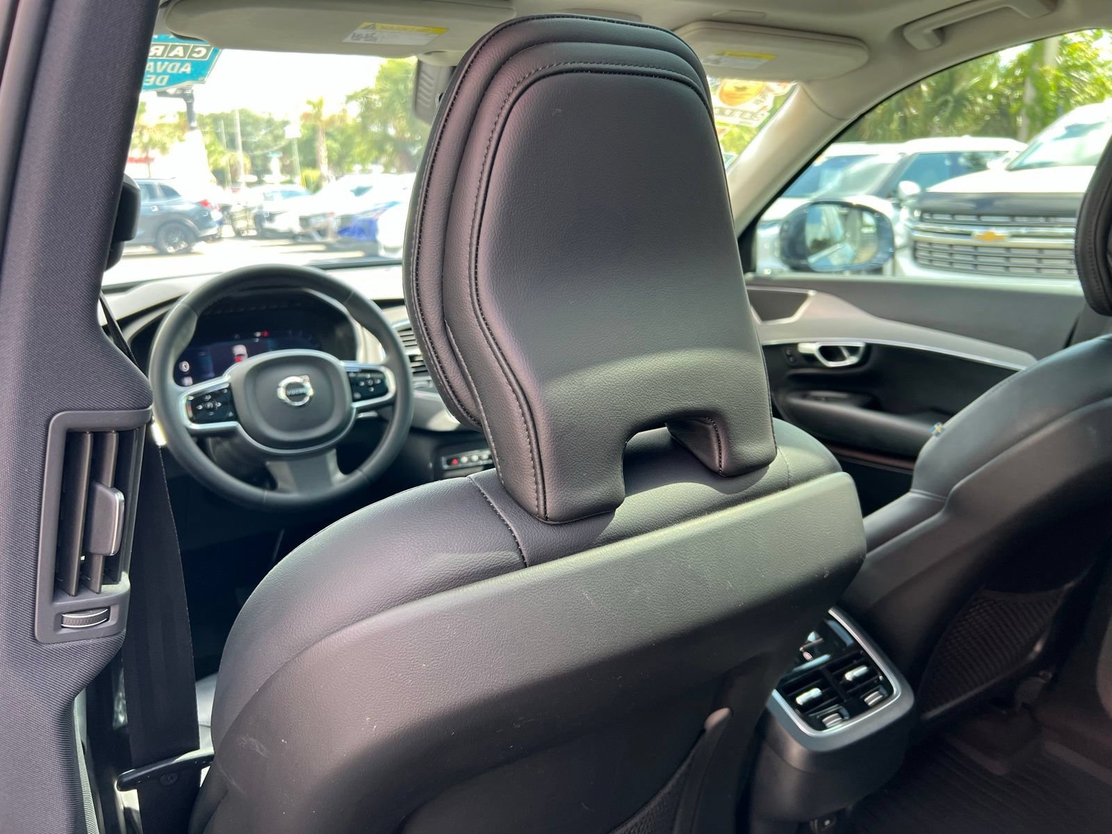 Used 2023 Volvo XC90 B5 Core AWD/4WD image 50