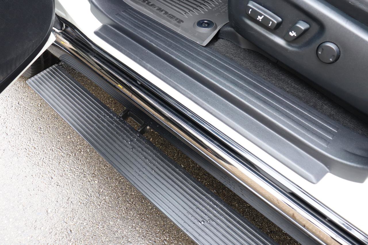 Used 2020 Toyota 4Runner Nightshade image 63