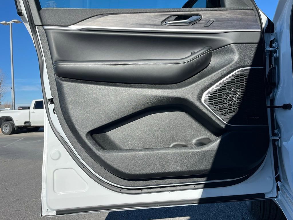 New 2025 Jeep Grand Cherokee Limited 4xe image 6