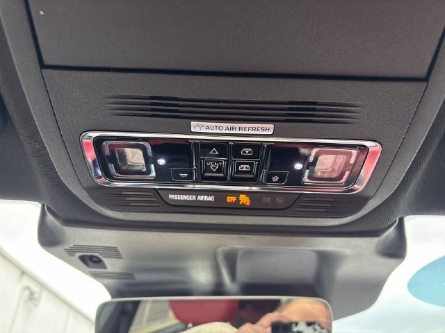Used 2024 Lincoln Corsair Reserve w/ Equipment Group 202A AWD/4WD image 14