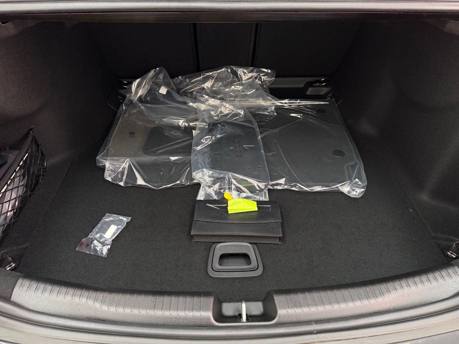 New 2026 Mercedes-Benz C 300 4MATIC Sedan image 22