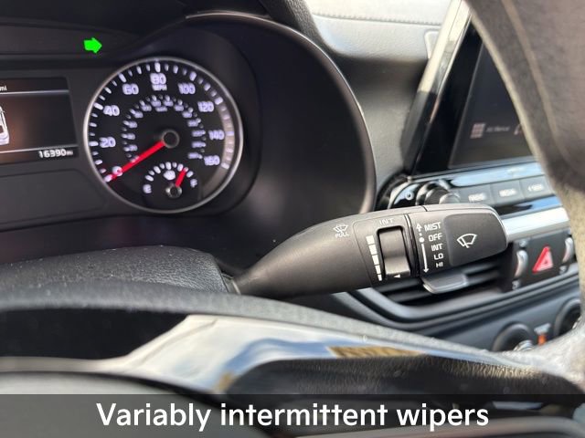 Used 2023 Kia Forte LXS image 17