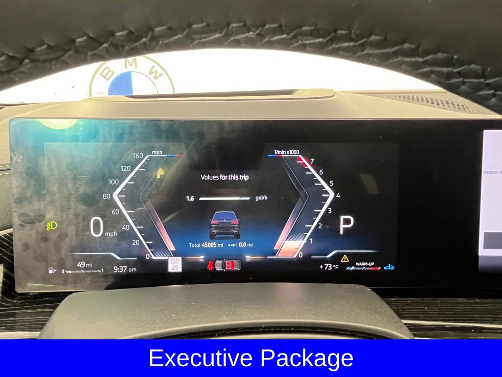 Certified 2025 BMW X7 xDrive40i w/ Executive Package AWD/4WD image 4