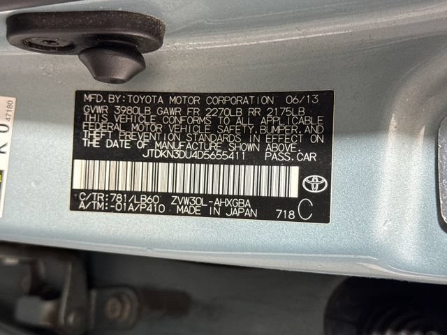 Used 2013 Toyota Prius Five FWD image 23