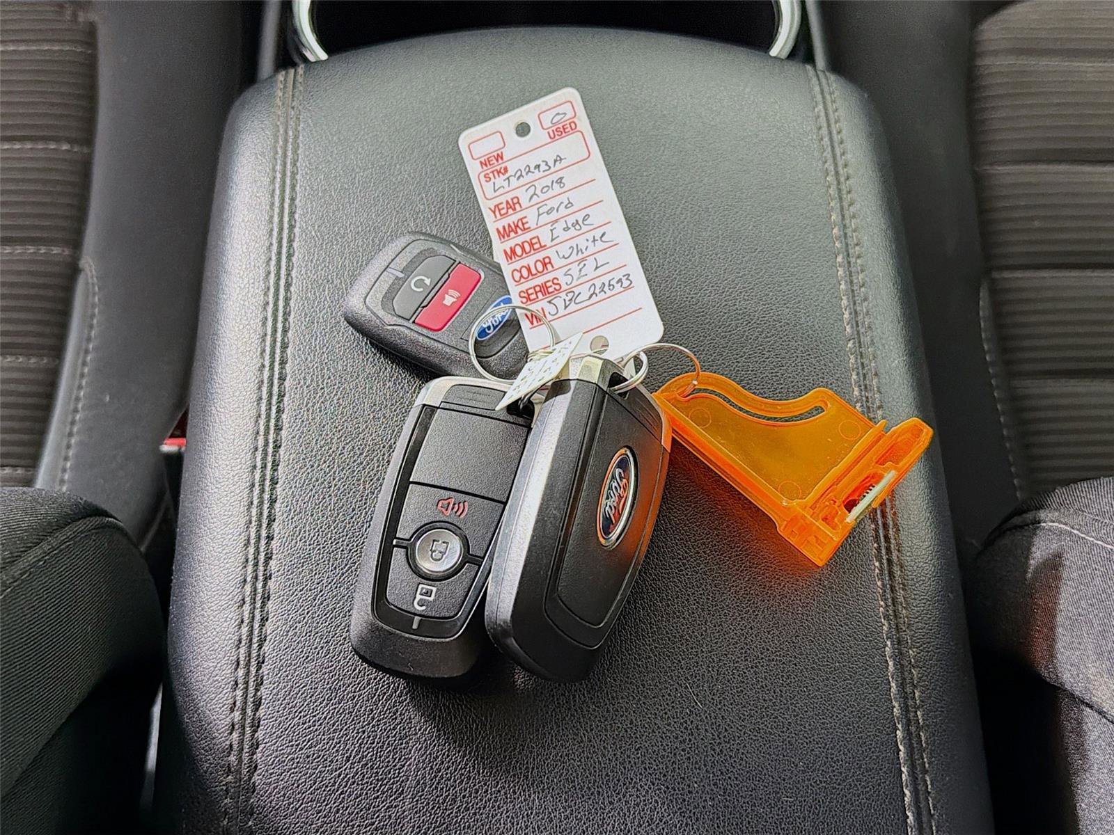 Used 2018 Ford Edge SEL w/ Class II Trailer Tow Package image 30