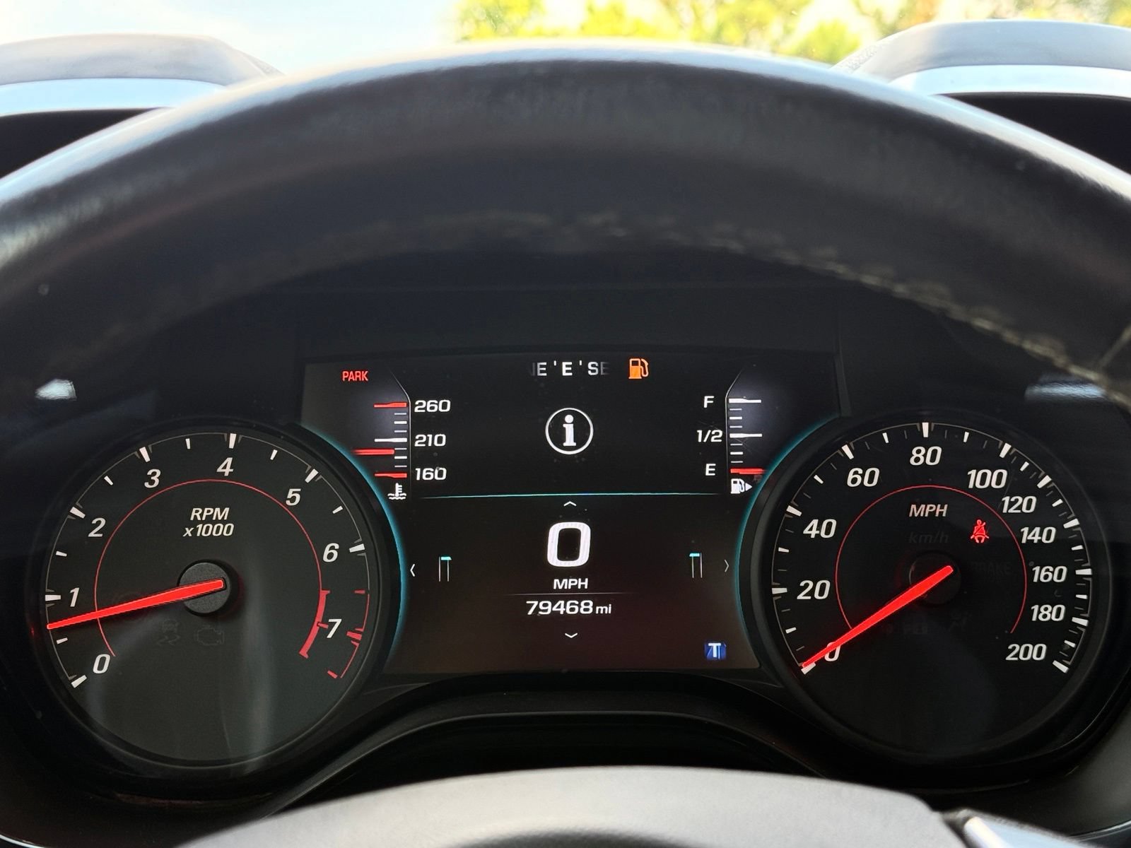 Used 2018 Chevrolet Camaro SS RWD image 28