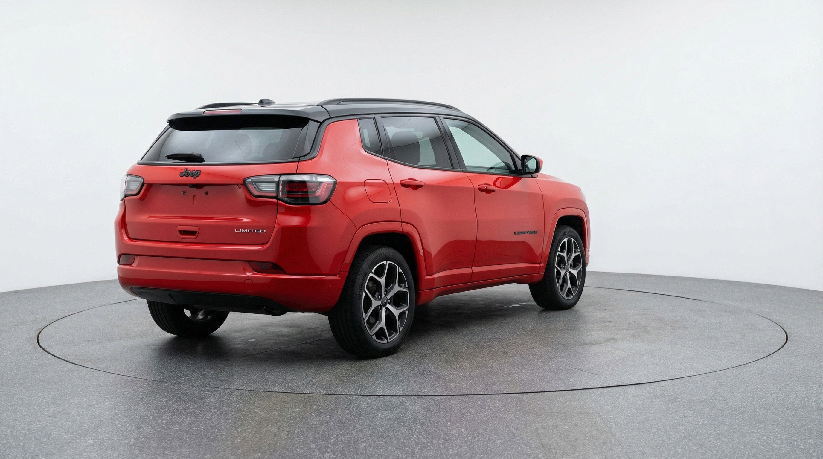 Used 2025 Jeep Compass Limited image 9
