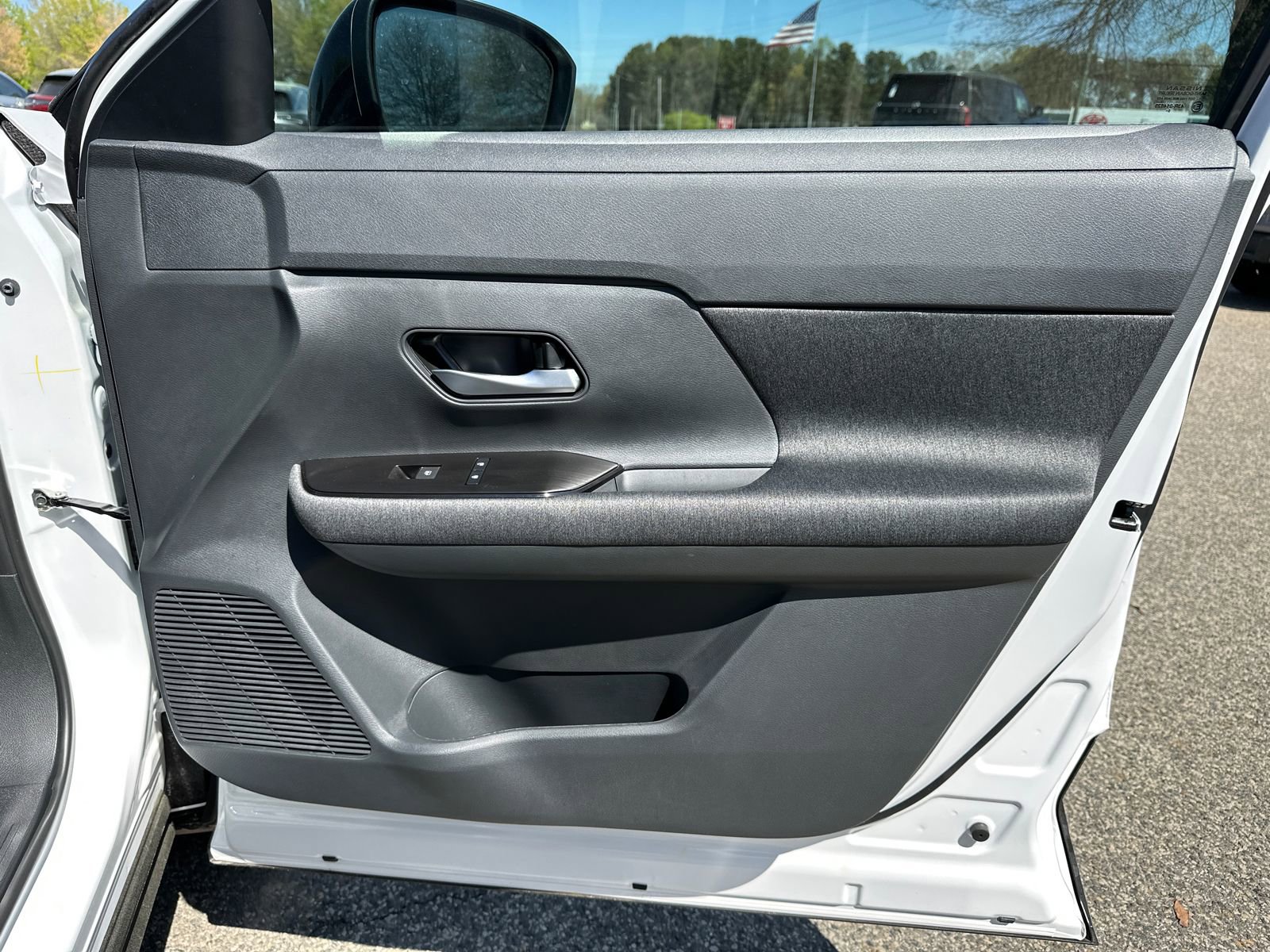 New 2026 Nissan Kicks SV FWD image 12