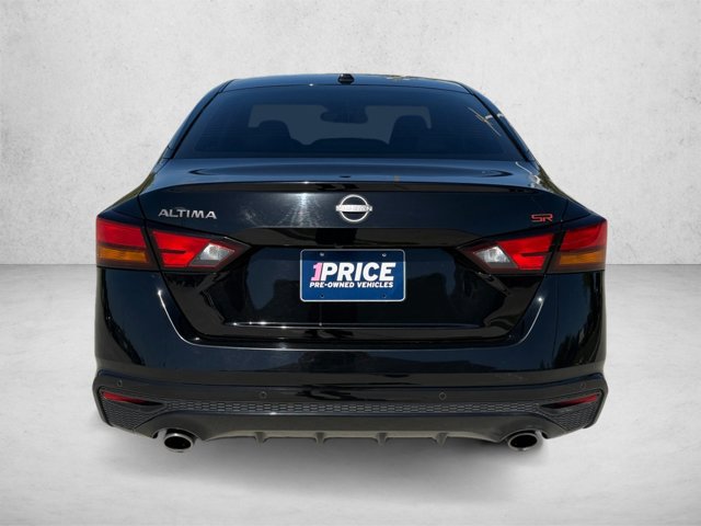Used 2025 Nissan Altima 2.5 SR FWD image 7