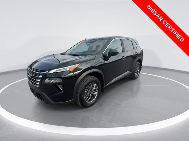 Certified 2025 Nissan Rogue S AWD/4WD video 4