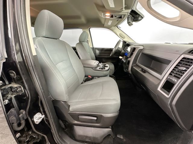 Used 2016 RAM 1500 Express w/ Black Ram 1500 Express Group image 23